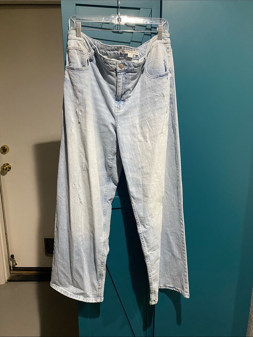Celebrity Pink Light Blue Denim Jeans 17/33 NWOT